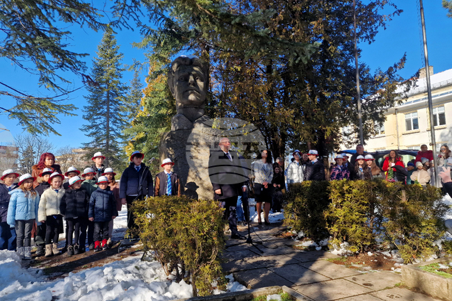 Разград - Васил Левски - годишнина - отбелязване