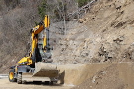 Село Кремен - свлачище - отстраняване