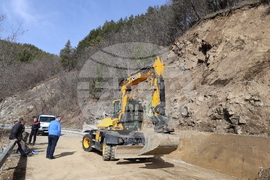 Село Кремен - свлачище - отстраняване
