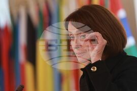 Министерство на външните работи - служебен министър - приемане на поста - Надежда Нейнски