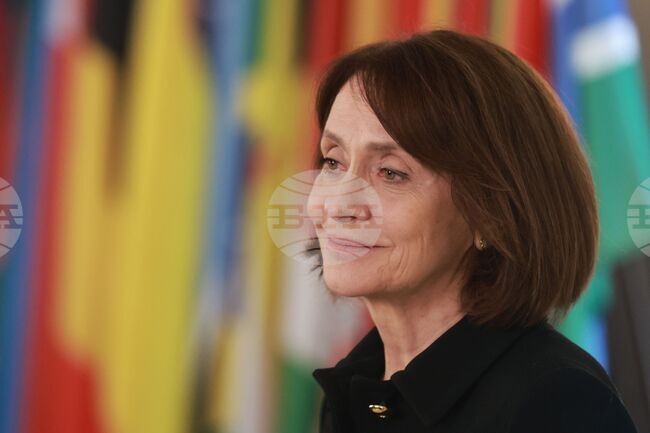 Трябва да върнем на хората вярата, че има смисъл да се гласува, каза служебният външен министър Надежда Нейнски