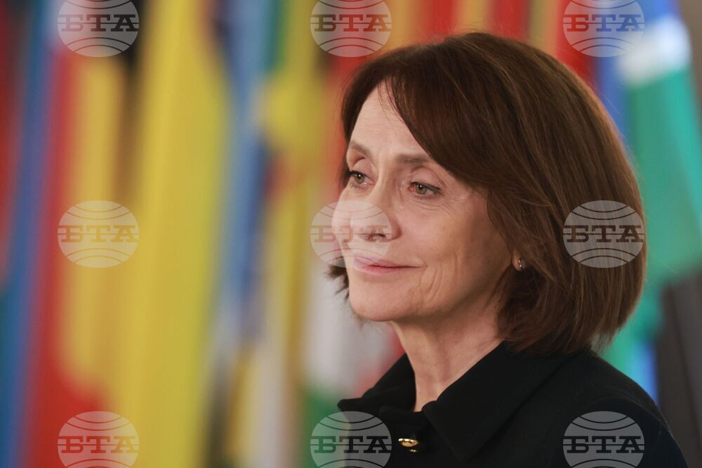 Министерство на външните работи - служебен министър - приемане на поста - Надежда Нейнски