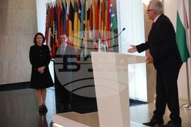 Министерство на външните работи - служебен министър - приемане на поста