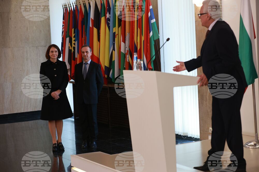 Министерство на външните работи - служебен министър - приемане на поста