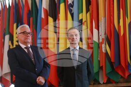 Министерство на външните работи - служебен министър - приемане на поста