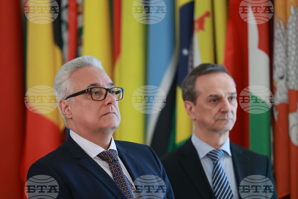 Министерство на външните работи - служебен министър - приемане на поста - Марин Райков