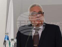 Министерство на външните работи - служебен министър - приемане на поста - Марин Райков