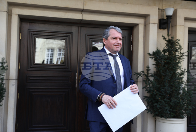 There Is Such a People Seeks Prosecutor Probe of Caretaker Interior Minister Dechev Over Petrohan Pass Resignation Claims