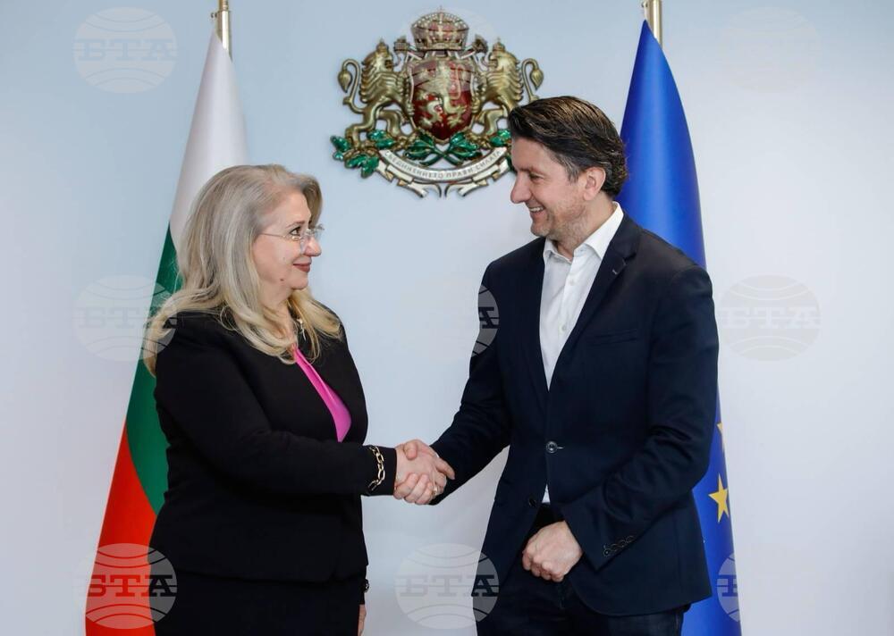 Caretaker Tourism Minister Georgieva Pledges Continued Dialogue with Tourism Sector