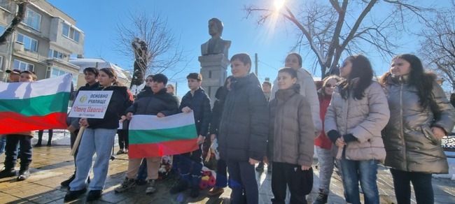 В Силистра отбелязаха 153 години от обесването на Васил Левски