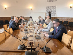 Парламент - Комисия по земеделието, храните и горите