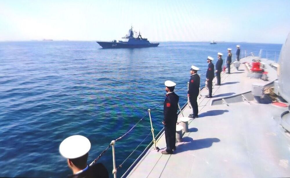 ИРНА: Иран и Русия приключиха съвместното си военноморско учение