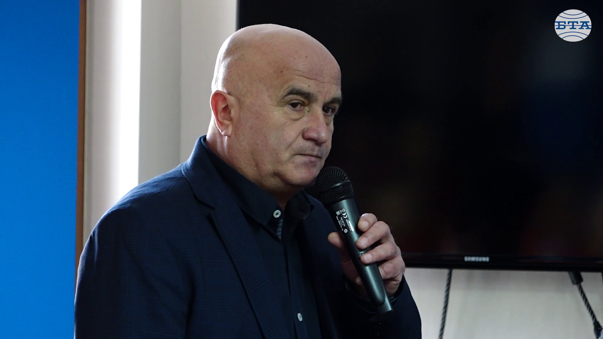 Учениците в Сливен са наследници на славно минало и са „генно заредени с родолюбие“, каза директорът на училище „Христо Ботев“ Денко Делчев