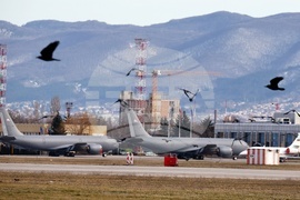 Летище „Васил Левски“ - самолети на САЩ