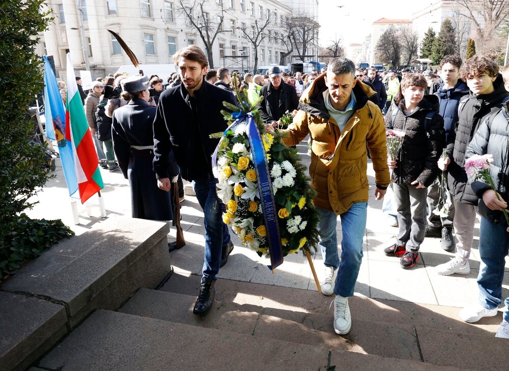 „Няма разочарование в Левски след двете загуби от Лудогорец, вървим напред с малки крачки“, заяви изпълнителният директор на „сините“ Даниел Боримиров