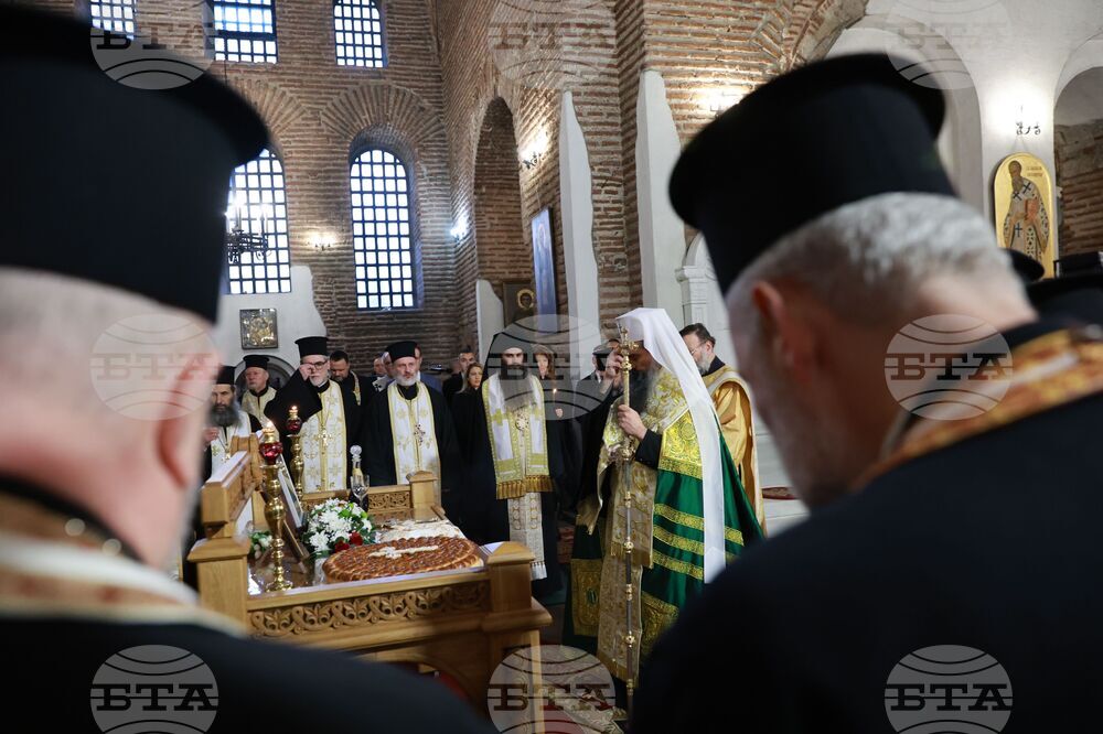 Патриарх Даниил: Примерът и заветите на Левски са ни необходими и днес, когато обществото ни преживява нови разделения и е изправено пред изпитания