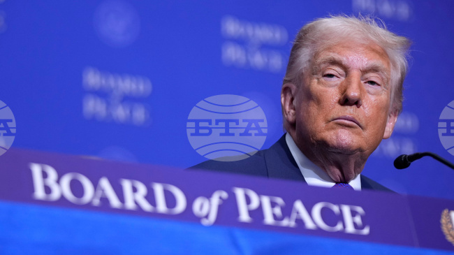 Съветът за мир на Доналд Тръмп проучва възможността за създаване на криптовалута в Газа, съобщи „Файненшъл таймс“ 