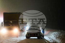 APTOPIX California Avalanche