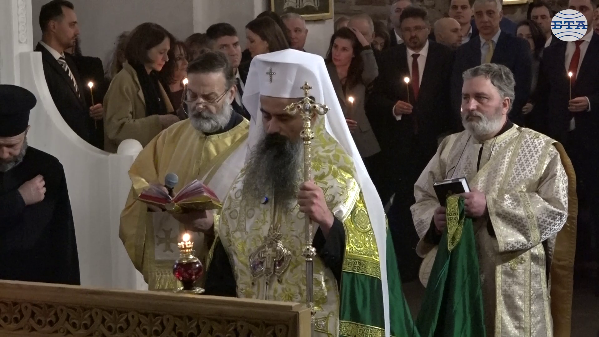 Патриарх Даниил отслужи панихида за 153 години от кончината на Васил Левски в столичния храм „Св. София - Премъдрост Божия“