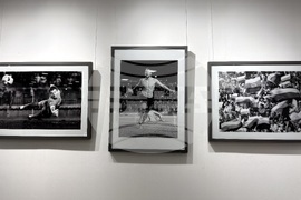 Казанлък - Жечо Планински - изложба - „Черно-бяло“