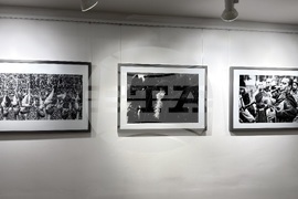 Казанлък - Жечо Планински - изложба - „Черно-бяло“