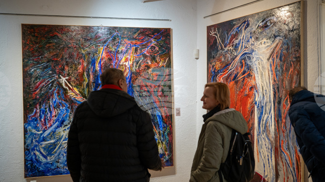 Кураторският проект „Теза/Антитеза/Синтез. Живопис на Петър Пиронков и Свилен Стефанов“ беше представен в Пловдив