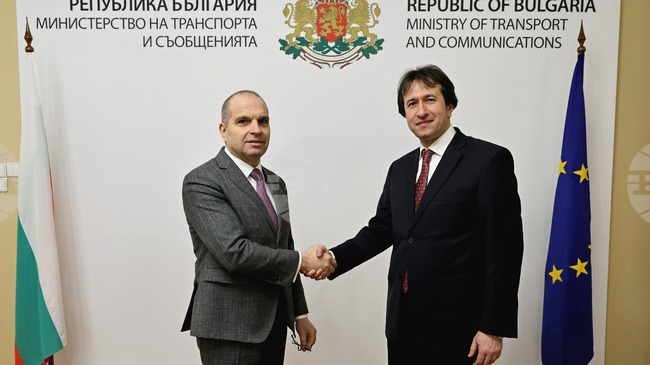 Повишаване на доверието в министерството на транспорта и съобщенията и ускоряване на работата на всички нива обяви за свои цели служебният транспортен министър Корман ИсмаиловПовишаване на доверието в министерството на транспорта и съобщенията и ускоряване на работата на всички нива обяви за свои цели служебният транспортен министър Корман Исмаилов