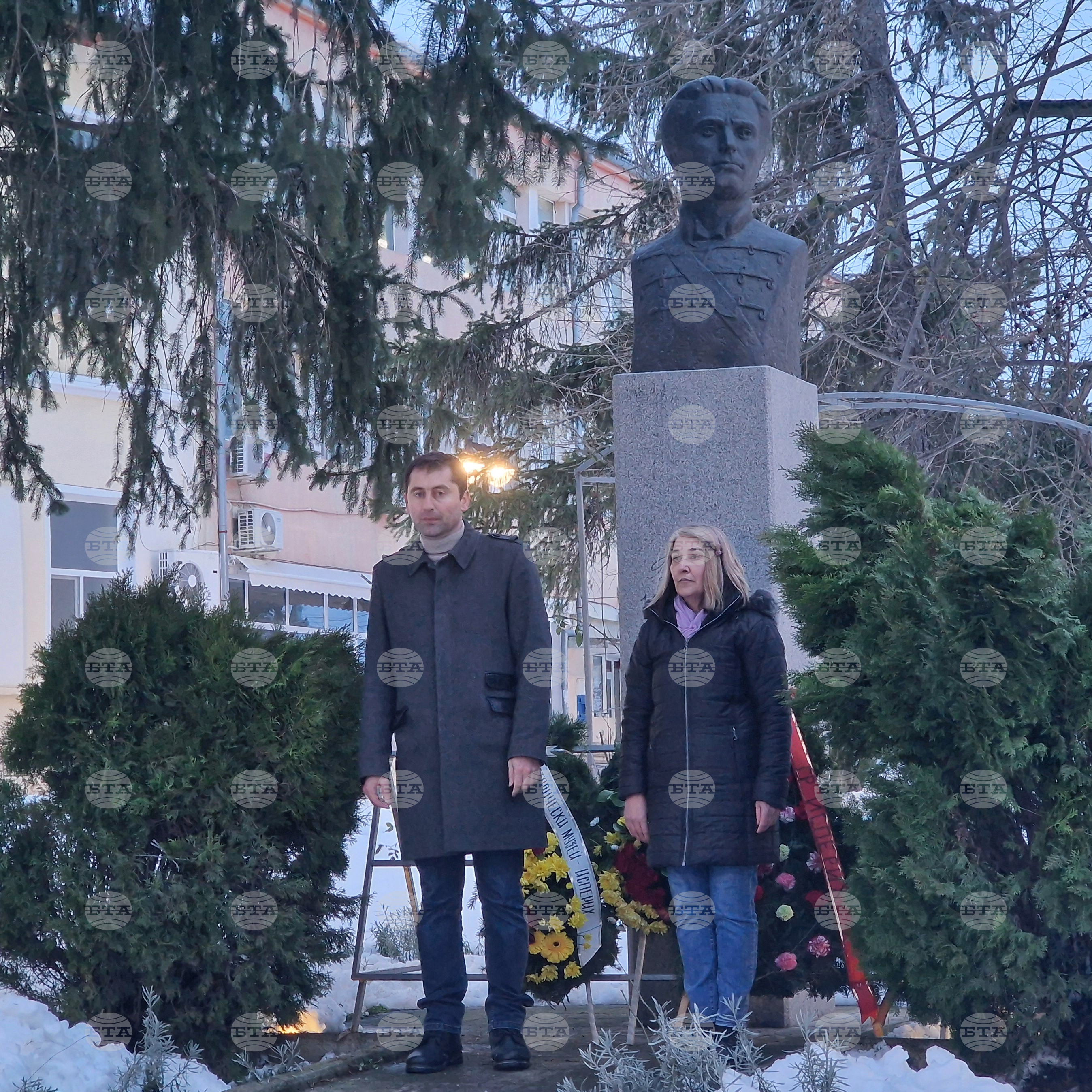 Исперих - Васил Левски - почит