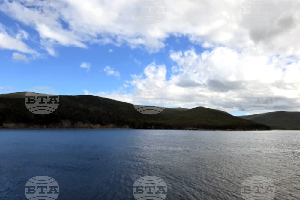 Аржентина - Огнена земя - научноизследователски кораб „Св. св. Кирил и Методий“