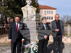 Sliven - Stoil Voyvoda – monument – flower laying