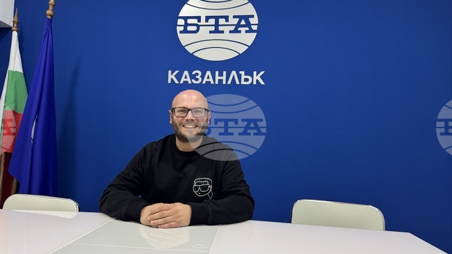 Предстоящата тематична обиколка "Незабравеният Казанлък" включва неразказани истории за града, каза екскурзоводът Стефан Бозаджиев