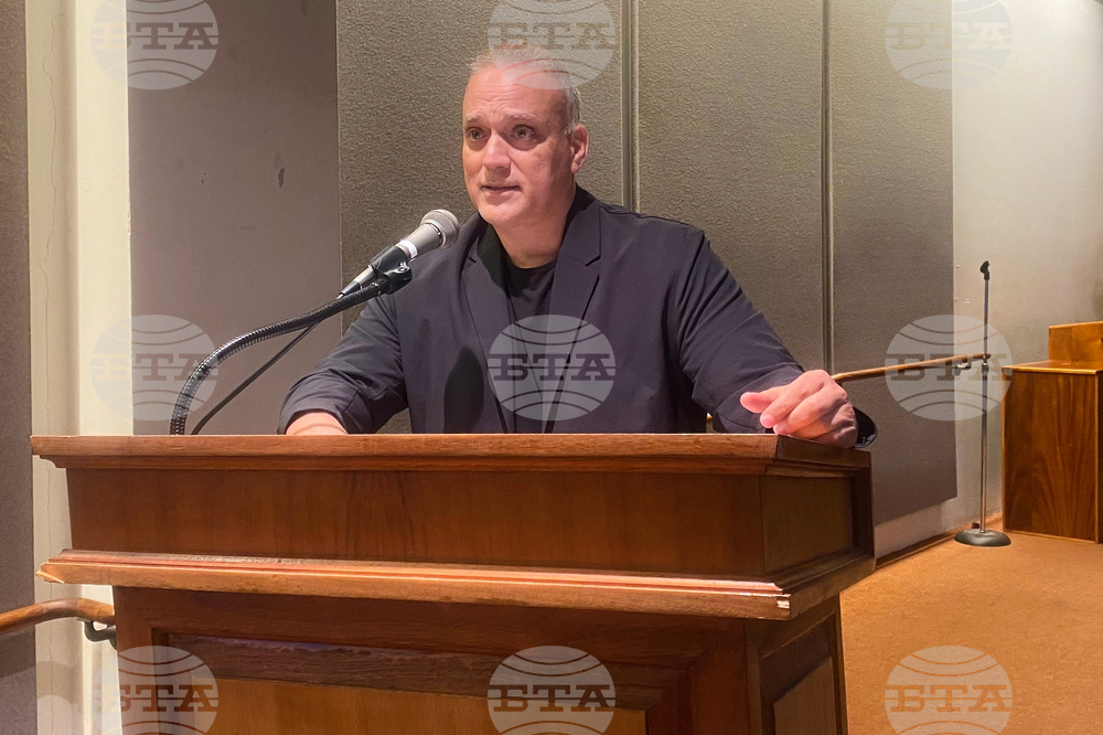 Hawaii Revitalizing Banyan Drive