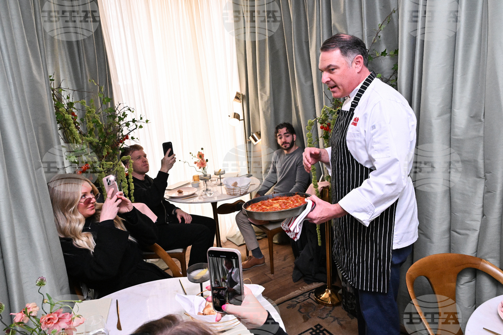 Papa Johns Star Worthy Dining Experience