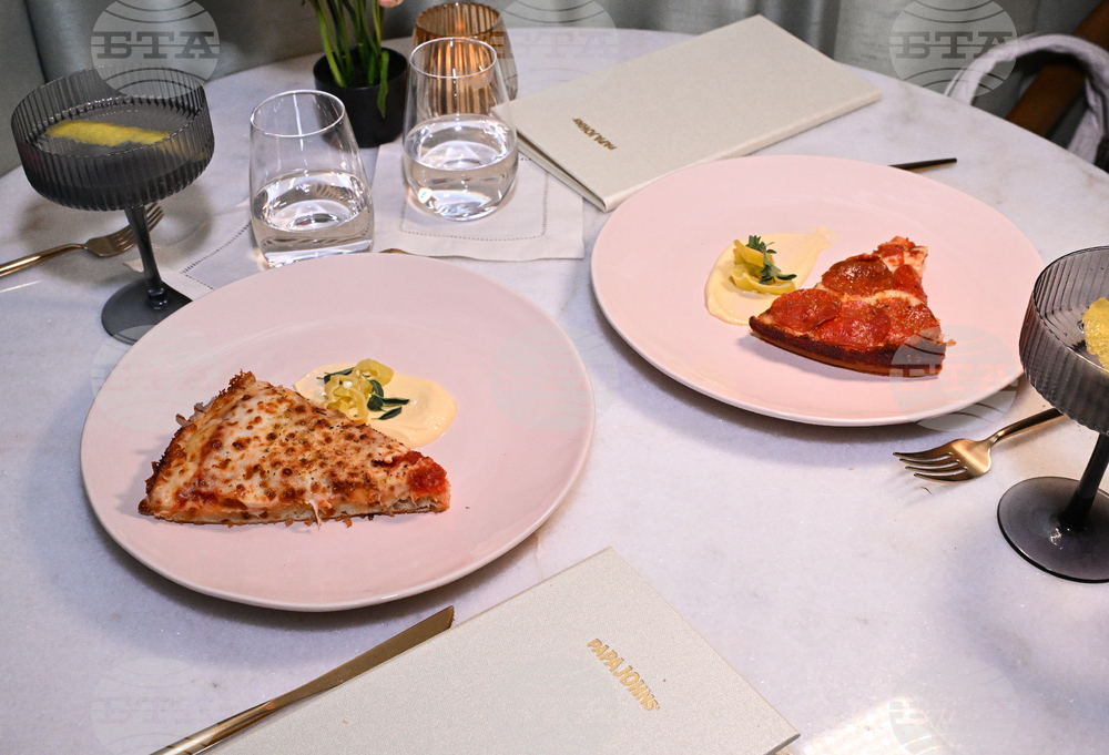 Papa Johns Star Worthy Dining Experience