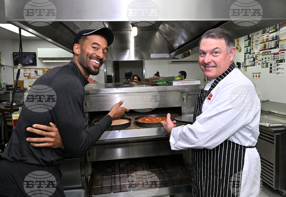 Papa Johns Star Worthy Dining Experience