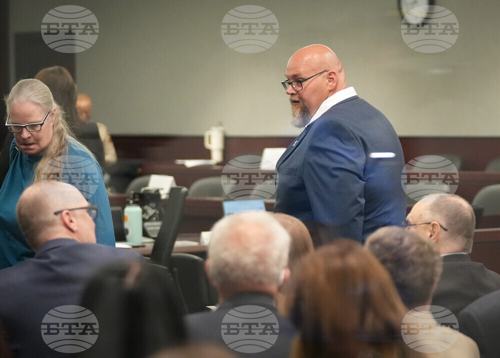 CORRECTION Austin-Yogurt-Shop-Murders