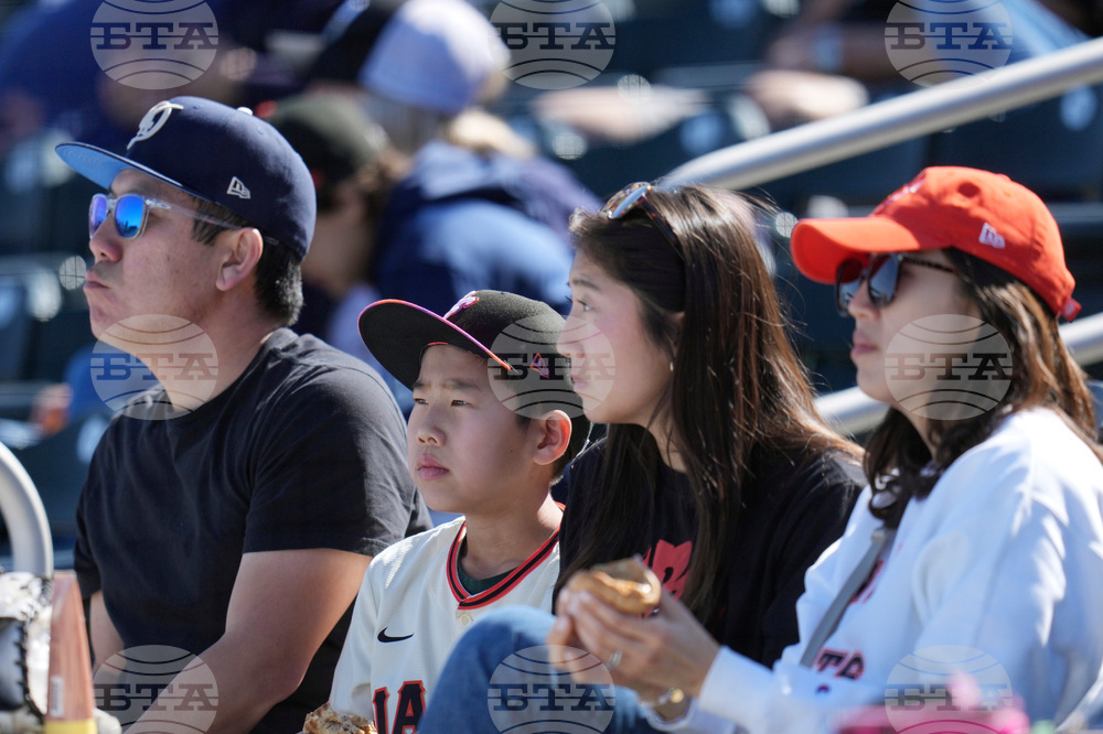 Giants Spring Baseball
