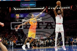 Rockets Hornets Basketball