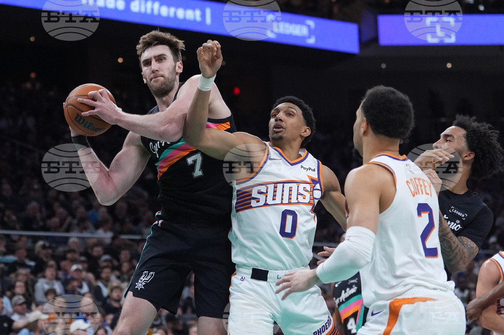 Suns Spurs Basketball