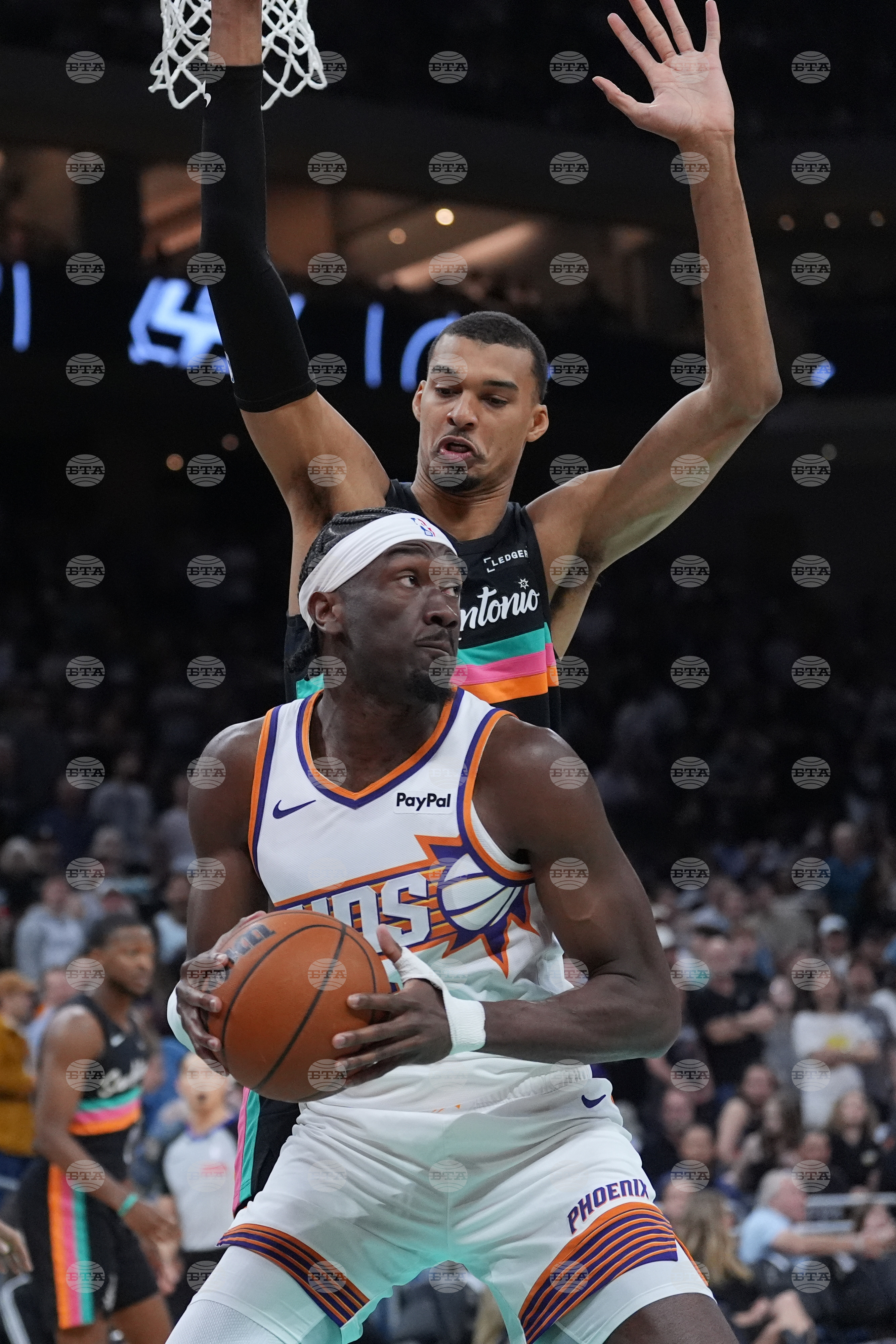 Suns Spurs Basketball