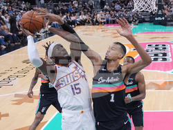 Suns Spurs Basketball