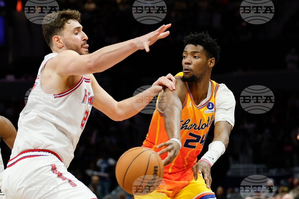 Rockets Hornets Basketball