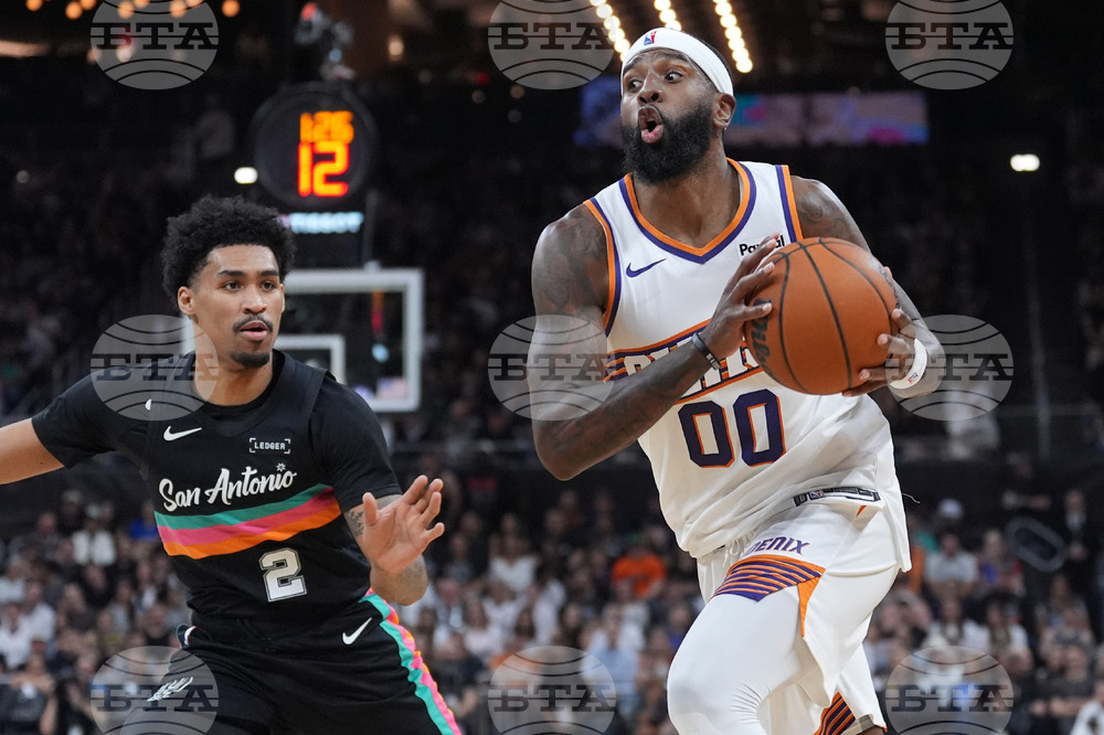 Suns Spurs Basketball