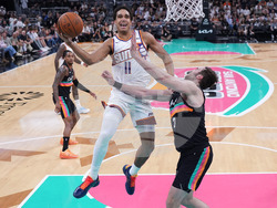 Suns Spurs Basketball