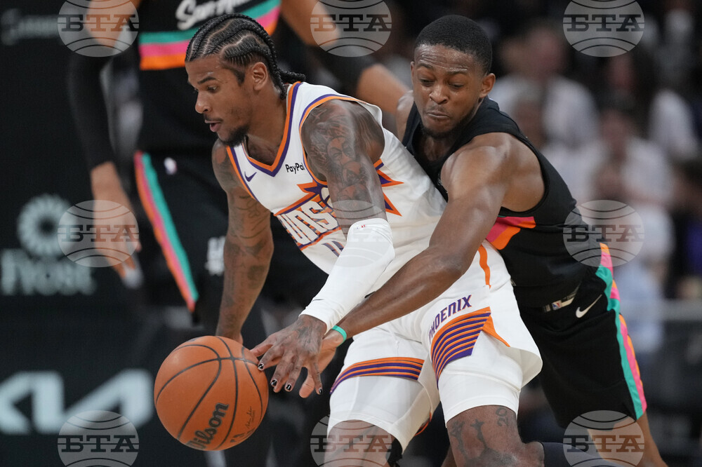 Suns Spurs Basketball