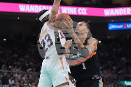 Suns Spurs Basketball
