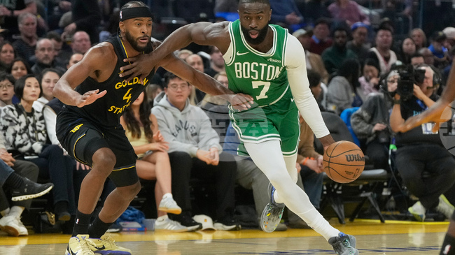 Бостън победи Голдън Стейт, за да се изкачи на втората позиция в Източната конференция на НБА