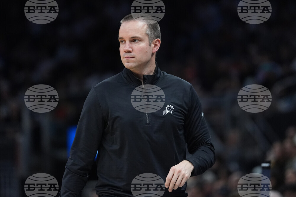 Suns Spurs Basketball