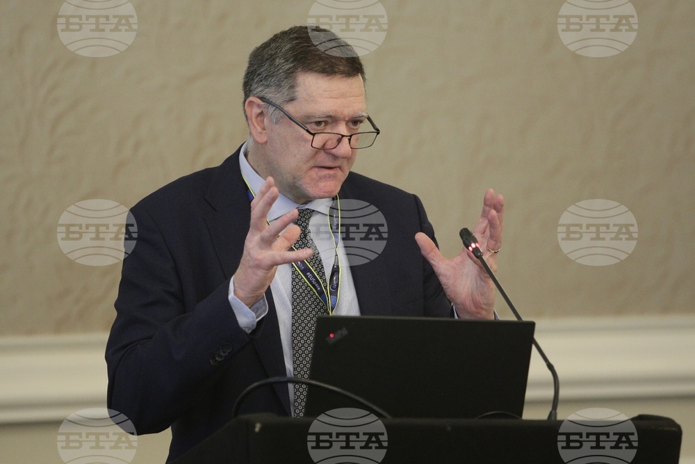 Международен семинар "Космосът в подкрепа на сигурността и отбраната"