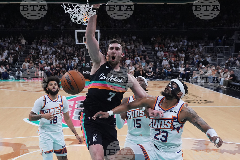 Suns Spurs Basketball